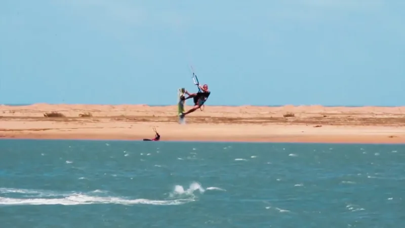 Kitesurf no ritmo do vento